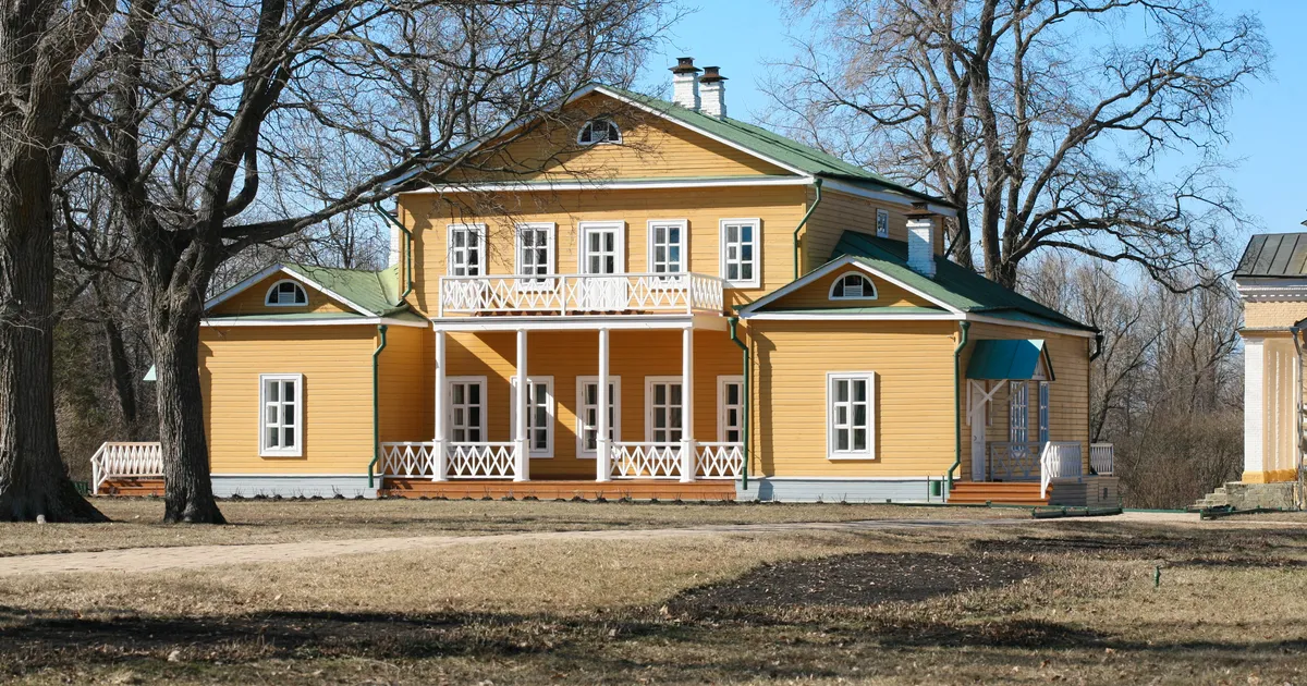 Широкий